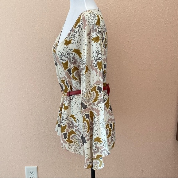 Boho Blouse w Bell Sleeves - Picture 12 of 13